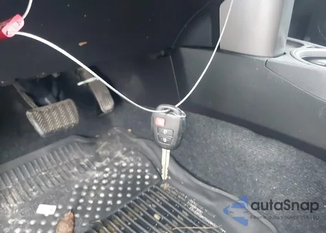 2018 Toyota Rav4 Le из США, поврежденный, VIN 2T3BFREV3JW846068